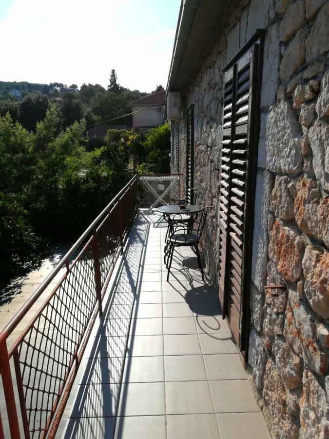 Holiday Home Leonida Jelsa  Luaran gambar
